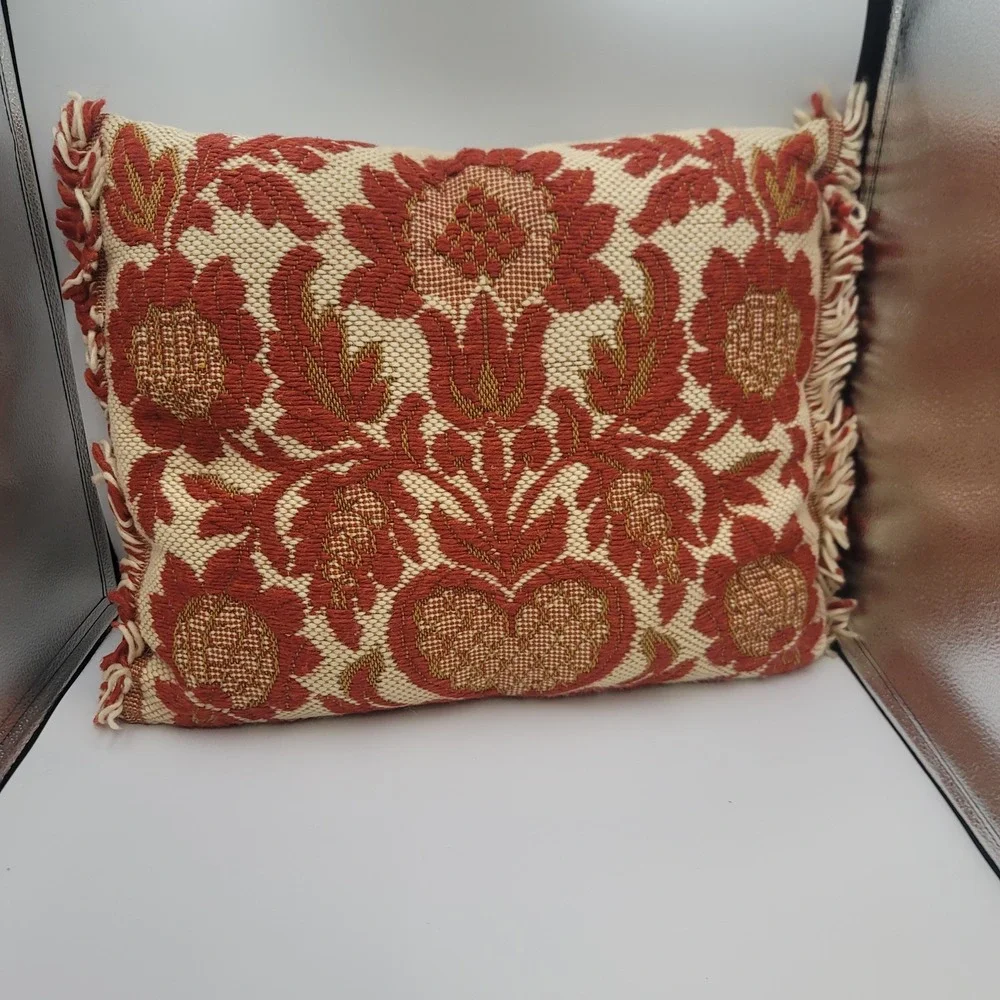 Retro Vintage Woven Aubusson-Style Tapestry Floral Damask Throw Pillows Set of 2